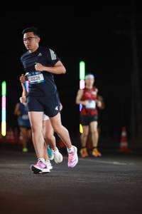 BIB: 4236
                            <button type="button" onclick="openModal(21312380)" class="btn btn-primary btn-sm float-right btn-popup" data-toggle="modal" data-target=".modal-high-quality">
                        <i class="fas fa-shopping-cart"></i> Add to Cart
                    </button>
                                            <button type="button" onclick="isThisMe(21312380, true)" class="btn btn-success btn-sm float-right btn-popup btn-isme hidden" data-toggle="tooltip" data-placement="bottom" title="นี่คือรูปของคุณใช่ไหม คลิกที่นี่เพื่อเอาเข้าอัลบั้ม">
                        <i class="fas fa-plus"></i> Add to album
                    </button>
                    <button type="button" onclick="isThisMe(21312380, false)" class="btn btn-warning btn-sm float-right btn-popup btn-isnotme hidden">
                        <i class="fas fa-ban"></i> Remove from album
                    </button>